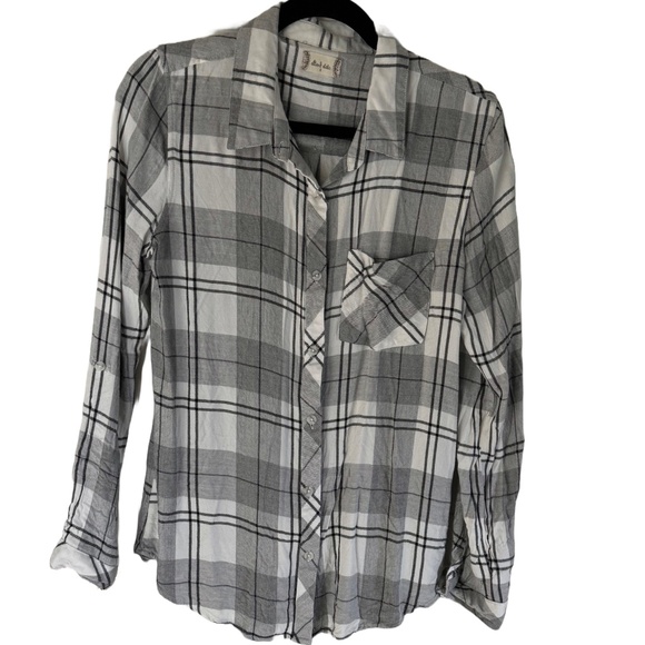 Altar'd State Long-Sleeve Plaid Grey and White Shirt Button-Down with Pocket EUC - Picture 1 of 10